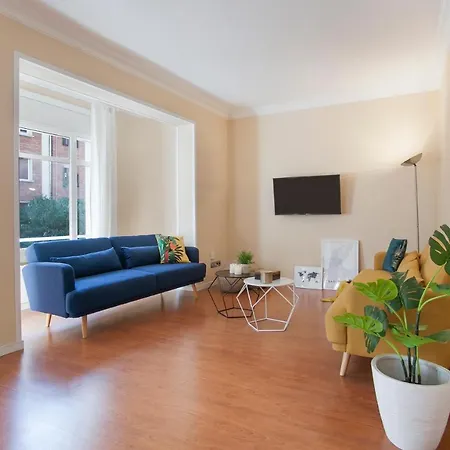 Bbarcelona Sagrada Familia Flats * Barselona