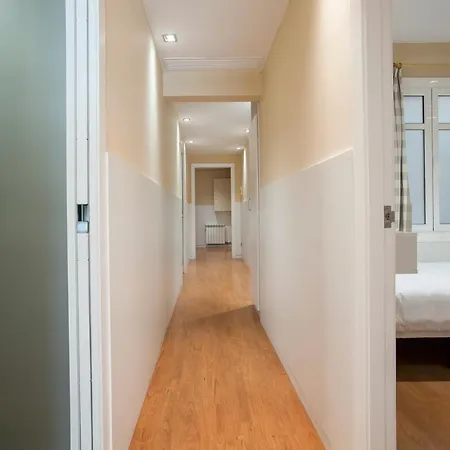 Daire Bbarcelona Sagrada Familia Flats *